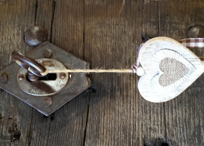 Alojamento de Turismo Rural C'era Volta *