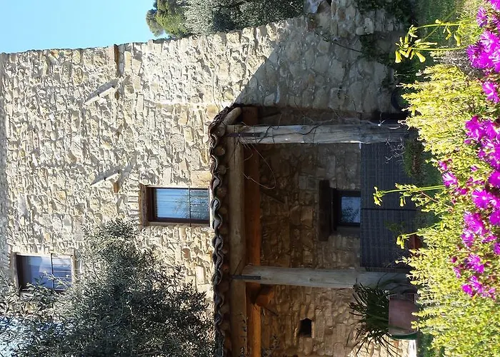 Alojamento de Turismo Rural C'era Volta *